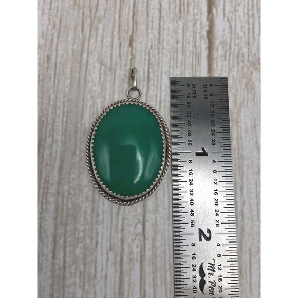 Native American Navajo Green Onyx Pendant Signed WL Vintage Sterling Silver - Picture 6 of 11